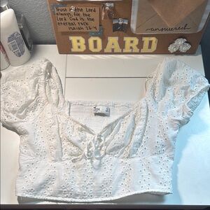 Hollister White Crop Blouse with Puffed Sleeves
